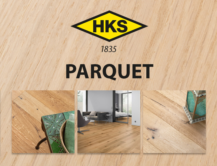 sols de séjour et de cuisine recouverts de parquet en bois