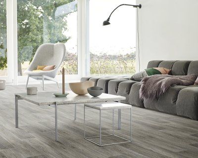 Sol PVC Novo Aged Oak imitation parquet bois vieilli en rouleau largeur 4 m vendu au m² BEAUFLOR