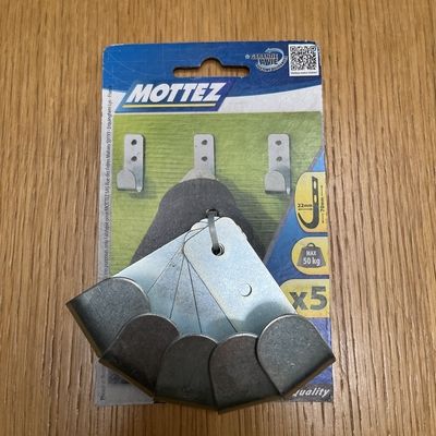 Crochets fer plat grand modèle par 5 MOTTEZ