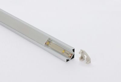 Profilé en angle pour ruban LED blanc en saillie 1m GEFOM