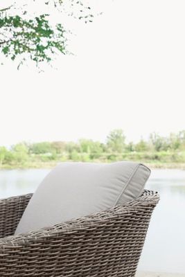 Salon de jardin détente Magnolia pour 5 personnes en aluminium et en rattan