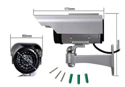 Caméra de surveillance factice avec panneau solaire extérieure SEDEA