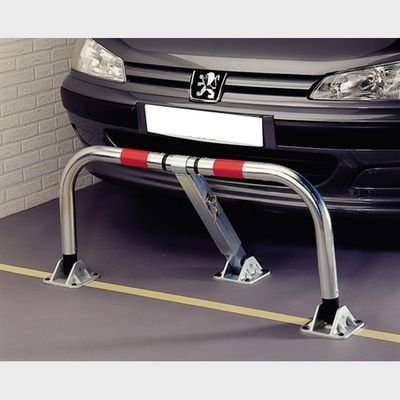 Barrière de parking 3 pieds indéformable clés identiques  MOTTEZ