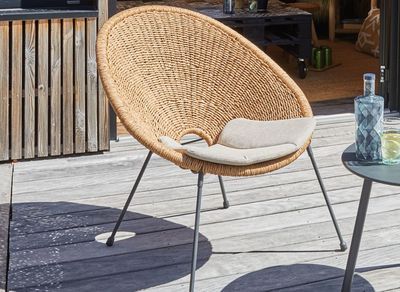 Fauteuil de jardin en résine tressée aspect naturel TORNADO  PROLOISIRS