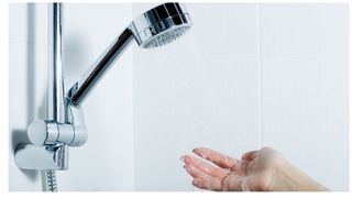 Nomenclature Barre de douche, combiné et douchette