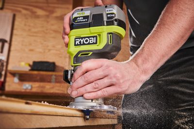 Affleureuse à bois 18V One+ RTR18-0 RYOBI